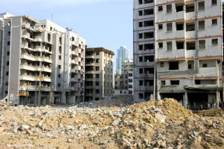 Wyburzanie na wielką skalę