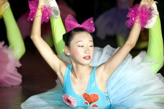 Malutka chińska gimnastyczka