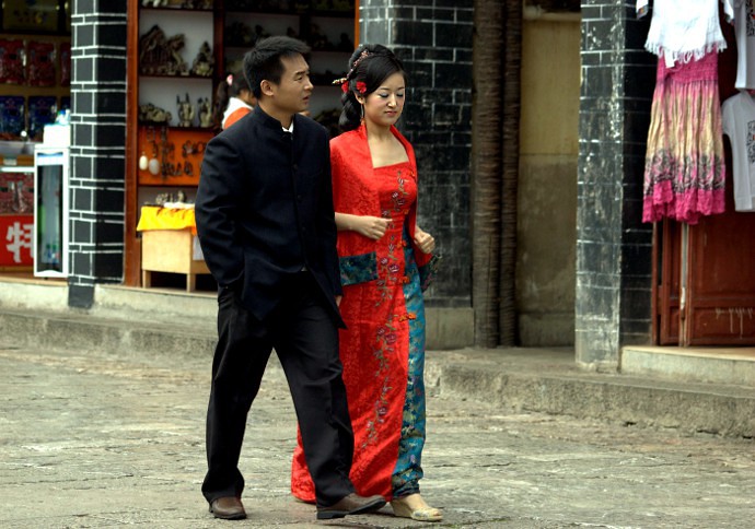 Modele retro - Lijiang - zdjęcia z Chin