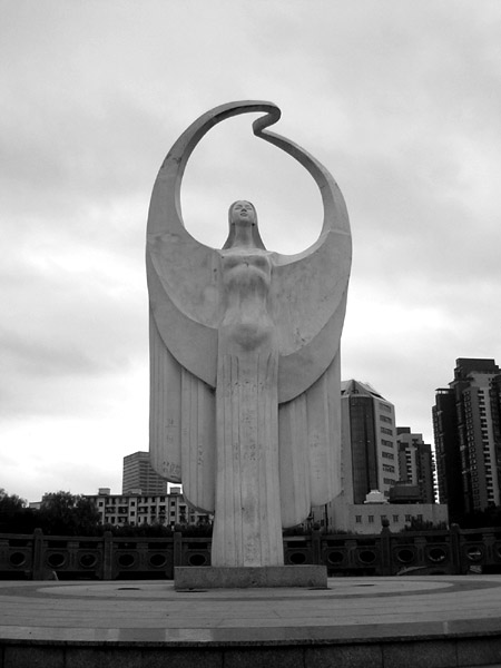 Anioł z Ningbo - zdjęcia z Chin
