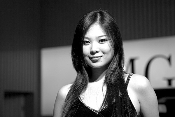 Modelka Mercedesa - zdjęcia z Chin