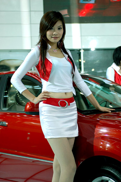 Modelka KIA - zdjęcia z Chin