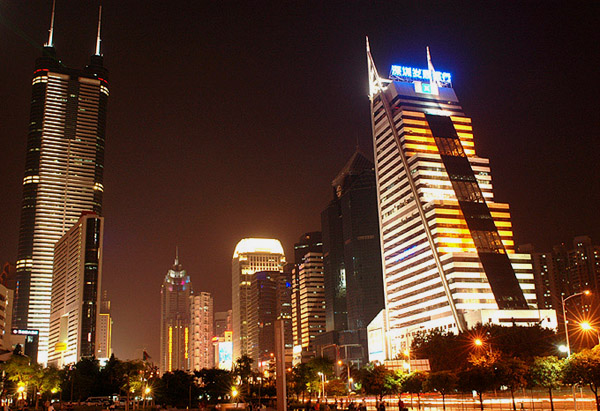 Centrum Shenzhen - noc - zdjęcia z Chin