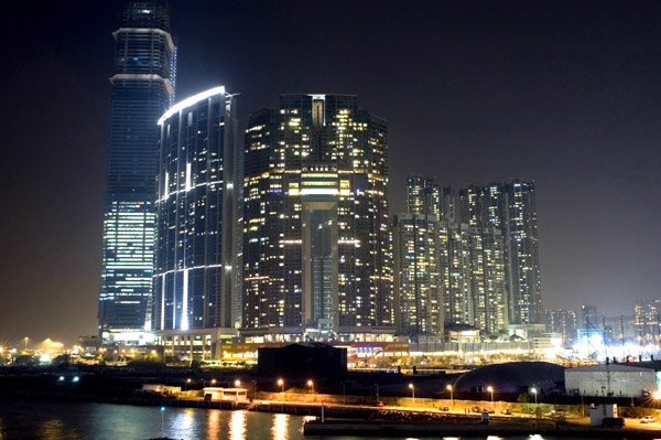 Hong Kong - noc w Kowloon - zdjęcia z Chin