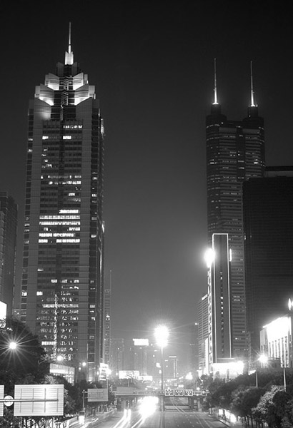 Shenzhen - wieżowce nocą - zdjęcia z Chin