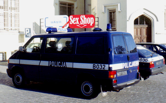 Radiowóz dwu-funkcyjny - zdjęcia z Chin