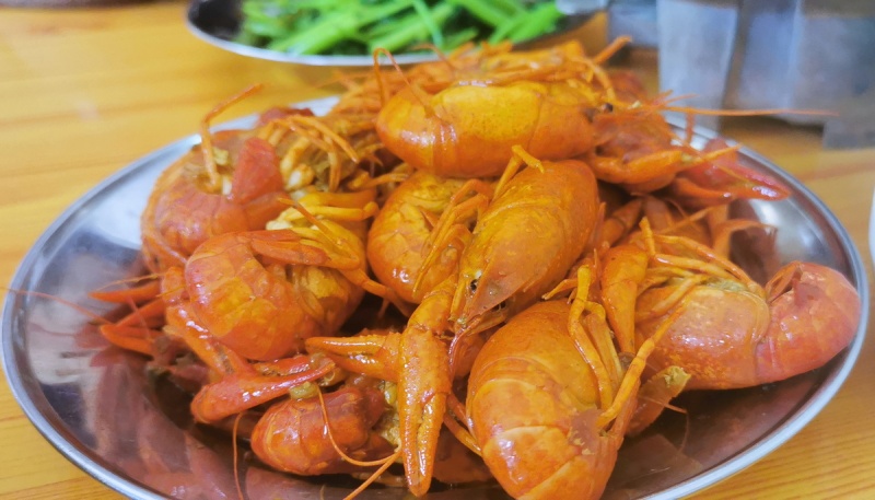 Chińskie danie - ugotowane raczki - zdjęcia z Chin