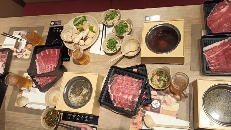 Sławny chiński Hot Pot w Hong Kongu - zdjęcia z Chin