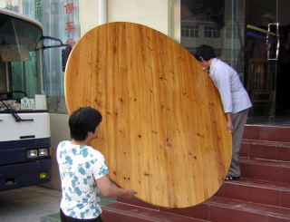 Przy okrągłym stole